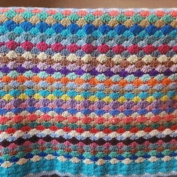 Hand Crochet Colorful Granny Blanket 80×21.5 Queen size - Picture 6 of 7